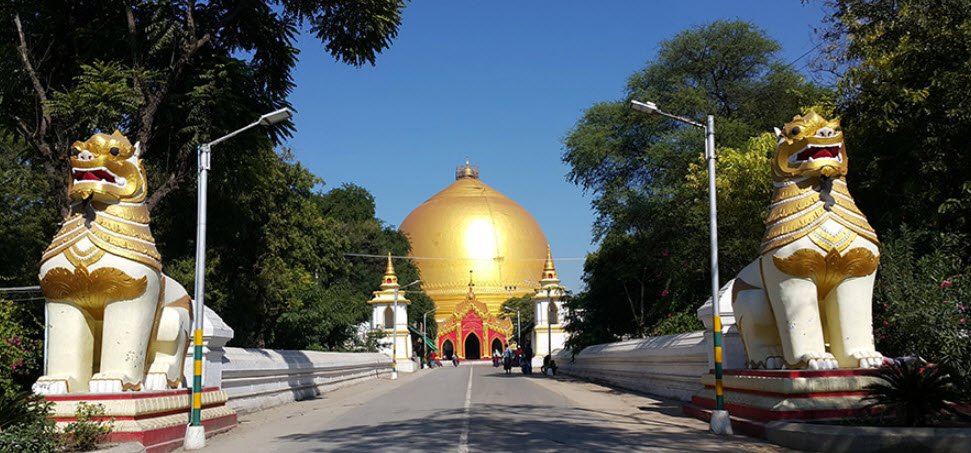 Kaunghmudaw Pagoda, Sagaing, Sagaing Region, Myanmar